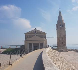 Strandpromenade Lungomare Petronia