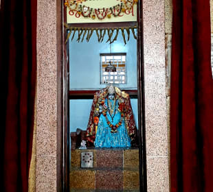 Shiv Shakti Tempel