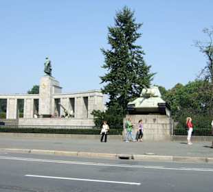 Sowjetisches Ehrenmal