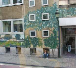 Скучные фасады не любим