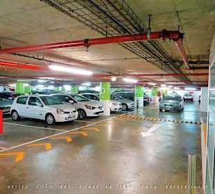 Die helle und übersichtliche Tiefgarage von La Vie