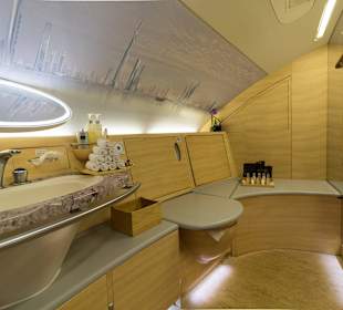 Emirates A 380 First Class