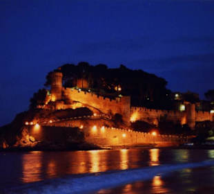 Tossa de Mar bei Nacht
