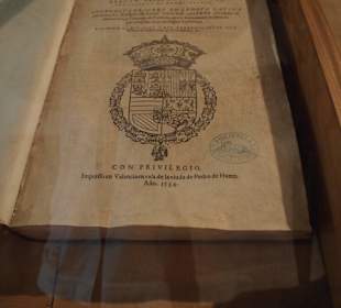 Alte Bücher und Schriften