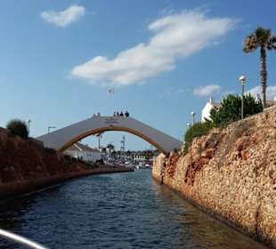 Cala´n Bosch