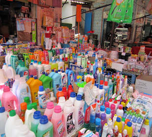 Waschmittel, Shampoo, Deos