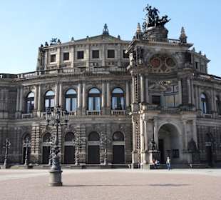 Dresden , Semperoper