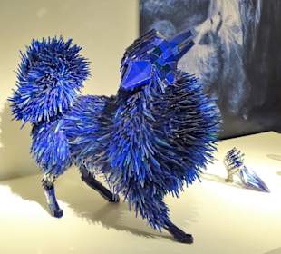 Exponate des Museums für Modernes Glas