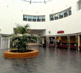 Impressionen aus dem Shopping-Center Waterfront