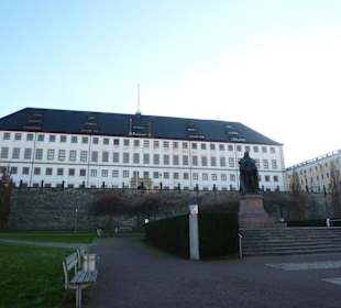 Schloss und Denkmal Ernst der Fromme