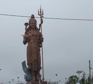 Grand Bassin Shiva Statue
