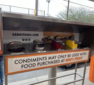 Geno's Steaks