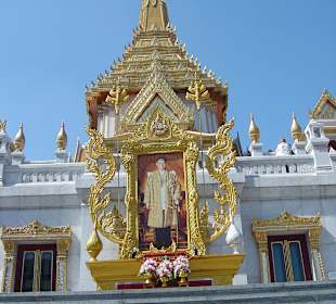 Wat Traimit
