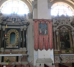 Die Kirche Santa Maria Assunta von Arco