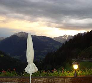 Ausblick von der Terrasse der Alpenrose