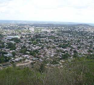 Blick auf Holguin