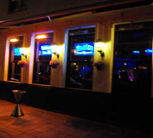 Die geile Meile mit Handy sorry