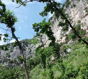 Beeindruckende Felswände