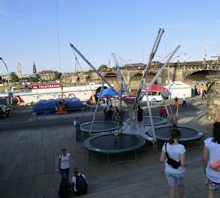 Für Kinder gab es überall Stationen