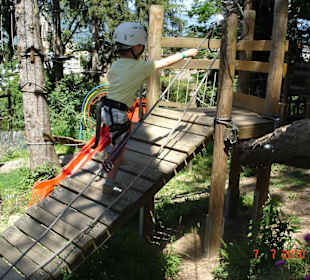Kinderparcour im Hochseilgarten