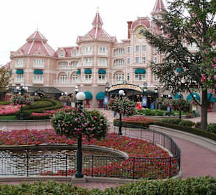 Disneyhotel vor dem Park