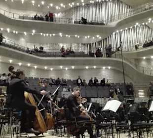 Bei einem Konzertbesuch