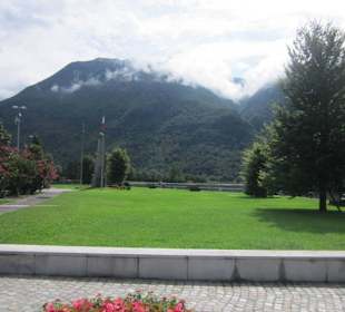 Am Hafen von Porlezza