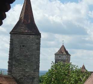 Blick von Stadtmauer zum Thomasturm und Rödertor
