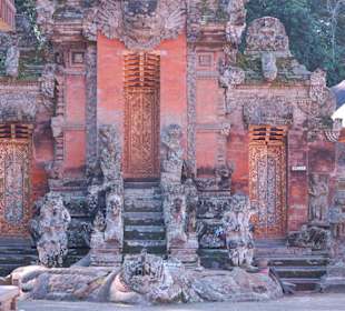 Tempel im heiligen Monkey Forest