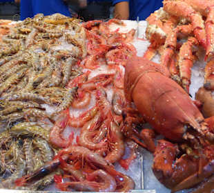 In der Markthalle von Santa Cruz de Tenerife