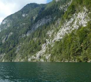 Im Elektroboot über den schönen Königssee gleiten