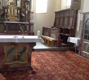 Römisch-katholische Pfarrkirche St. MartinUrlau