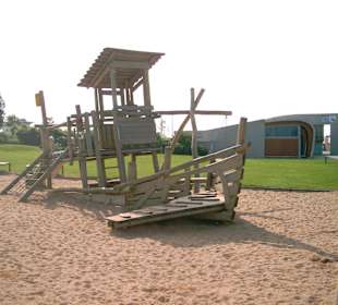 Ein Kinderspielplatz wie ein Schiff