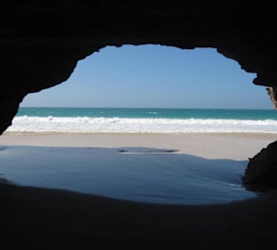 Grotte am Strand von Santa Monica