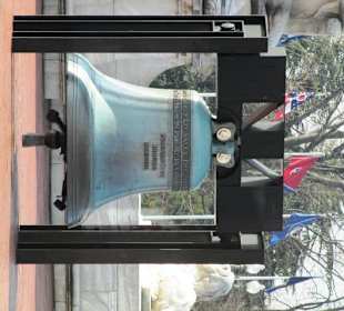 Vorplatz des Bahnhofs