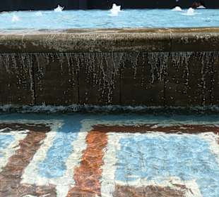 Domfontänen, beliebt für Pausen und als Treffpunkt