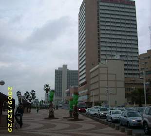 Blick auf die Strandpromenade