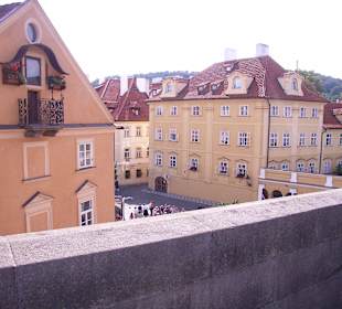 Von der Karlsbrücke aus gesehen