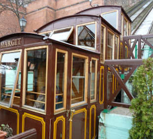 Budapest Sikló je 3 Kabinen