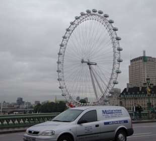 London Eye von der Bridge aus
