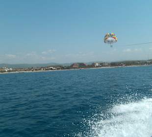 Parasailing 