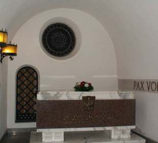 Podziemia z grobowcami
