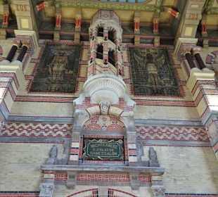 Rundgang durch die Bahnhofshalle