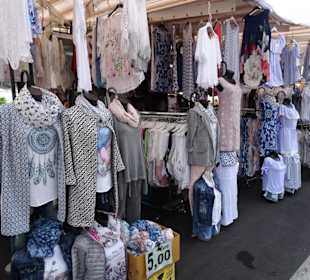 Rundgang über den Wochenmarkt von Bardolino