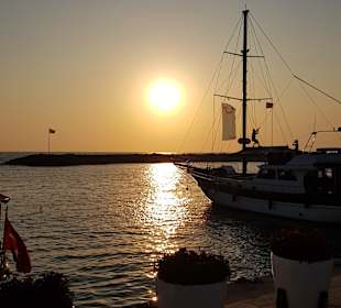 Strandpromenade Side