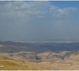 Petra - die Canyons vor dem Wadi