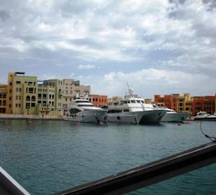 Speedboottour mit Oototo Holiday Service