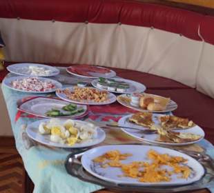 Das leckere essen auf dem Bot