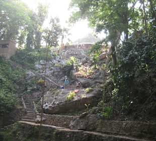 Die Treppe nach unten