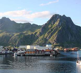 Hurtigruten-Fahrt Stamsund